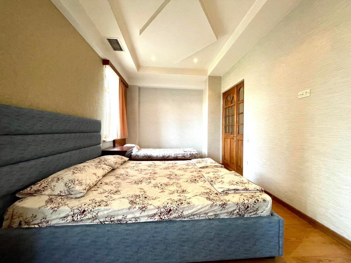Apartments Emili Yerevan Luaran gambar