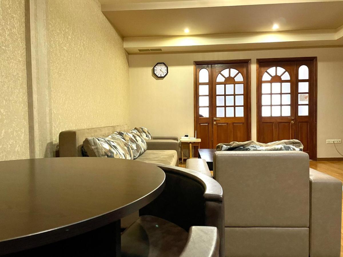 Apartments Emili Yerevan Luaran gambar