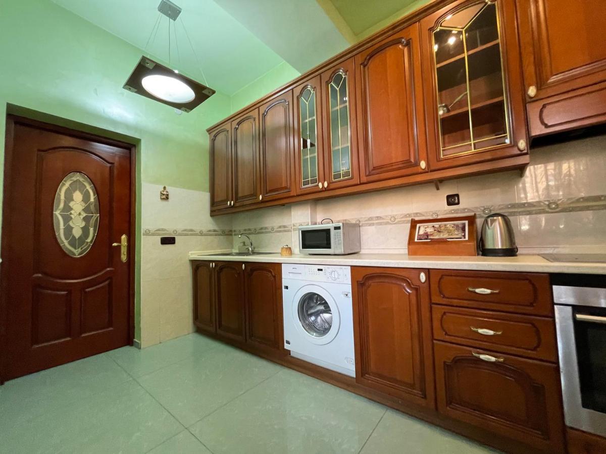 Apartments Emili Yerevan Luaran gambar